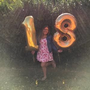 Meet your Posher, Jennifer